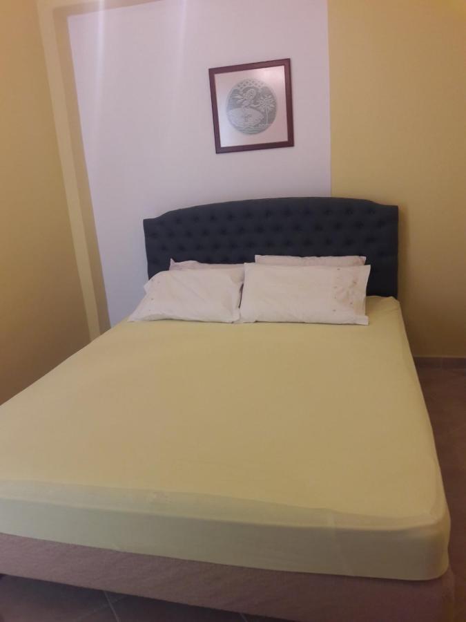 Krinides Suites Nerotrivia Екстер'єр фото