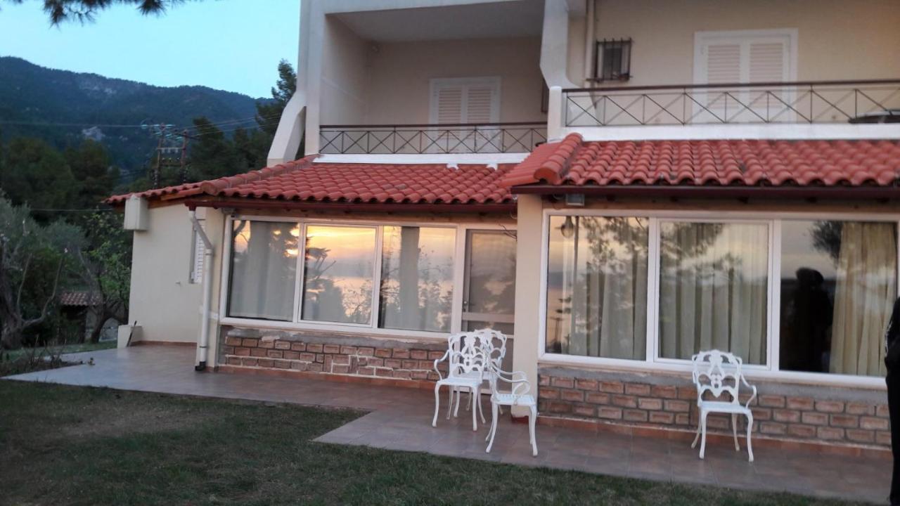 Krinides Suites Nerotrivia Екстер'єр фото